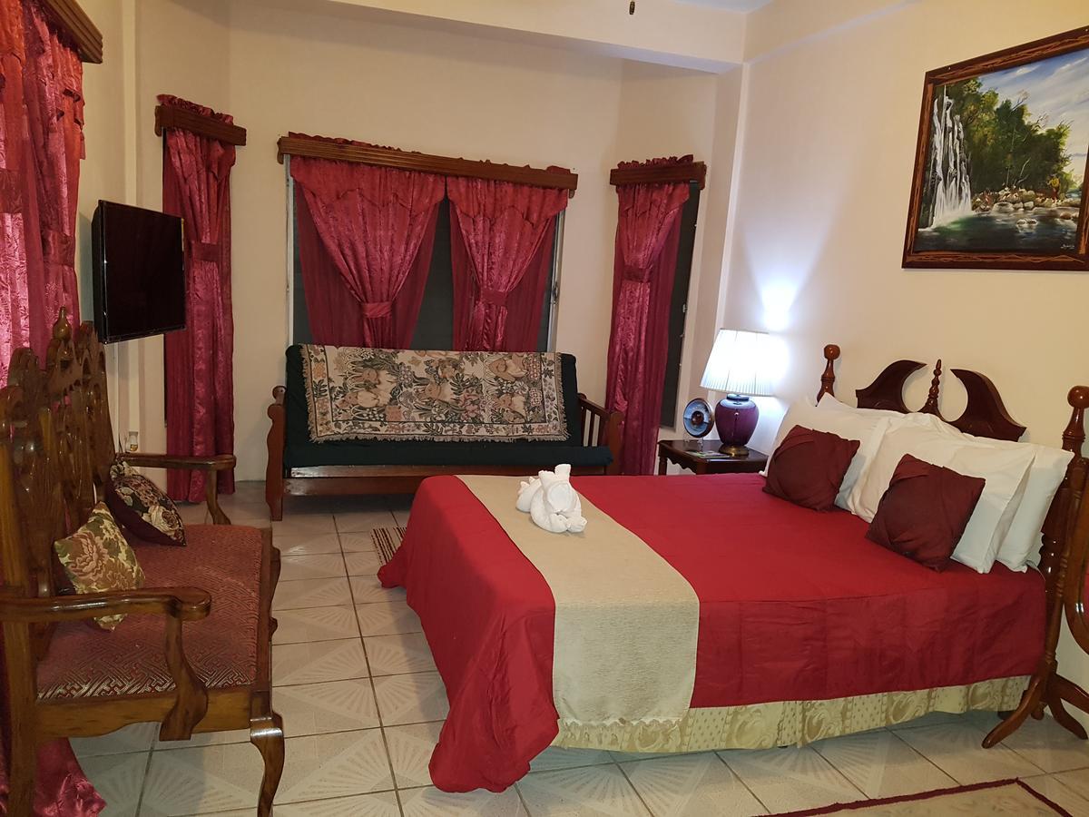 Beya Suites Punta Gorda Eksteriør bilde